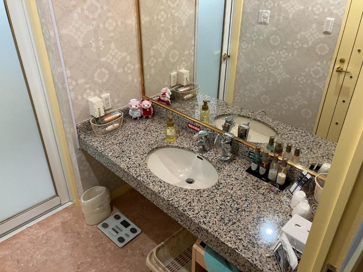 Hotel La Rouge - Vacation Stay 89068V Fukuşima Dış mekan fotoğraf